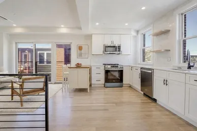 59 Gove St #4 1