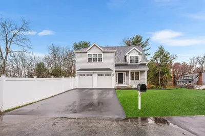 32 Fraser Rd 1