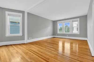 51 Yale Street #51