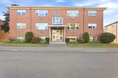 41 Warren Street #B-2 1