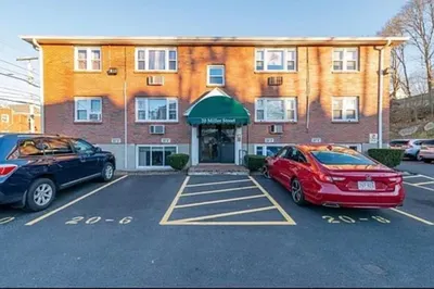 20 Miller St #1 1