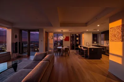 133 Seaport Blvd #1122