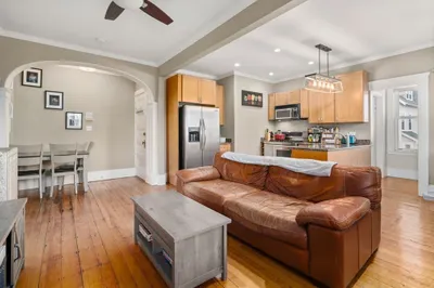40 Cushing Ave #4 1