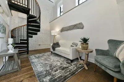 40 Fleet St #1