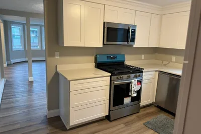 28-30 Ferndale St #3