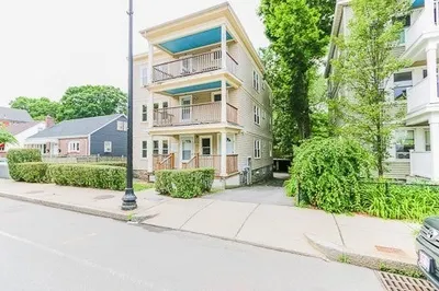 703 Hyde Park Ave 1