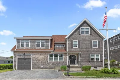 21 Bradford Ave 1