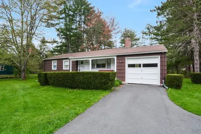 91 E Hadley Rd