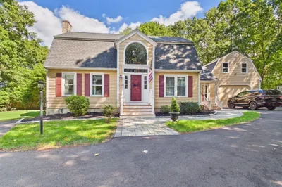 172 Landry Ave 1