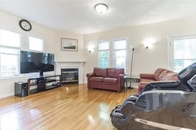 38 Knowles St #00