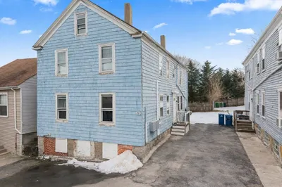 88 Linden St 1