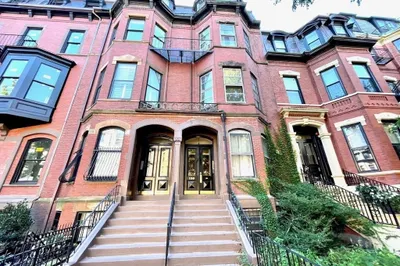 130 Marlborough St #9