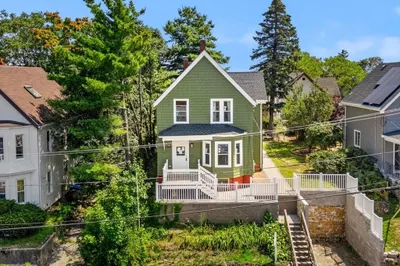 37 Birch St 1