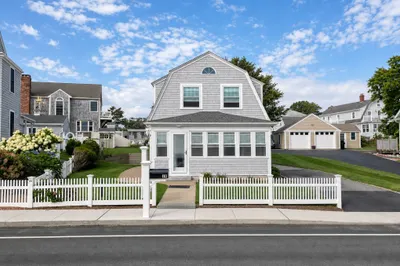19 Priscilla Beach Rd 1