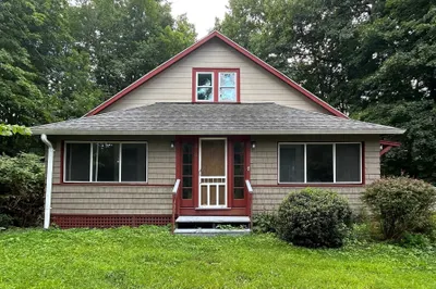 410 Silver St 1