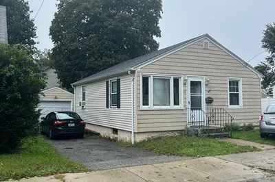 31 Westcott Ave 1