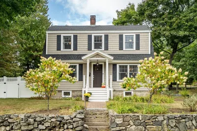213 Forest St 1