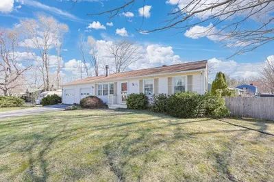 47 Sleepy Hollow Dr 1