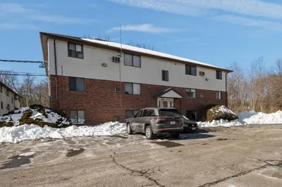 47 Juniper Rd #C4