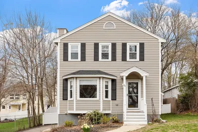 34 Troy Rd 1