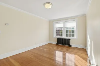 17 Greenleaf Street #24 1