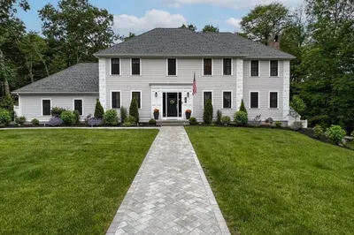 20 Simmons Road 1
