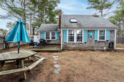 36 Lora Lane 1