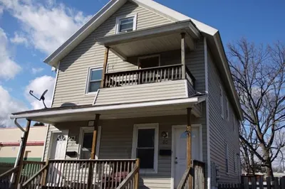 12-14 Osgood St