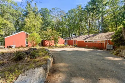 60 Baker Bridge Road 1
