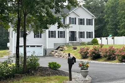71 Otter River Rd 1