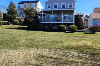40 Winsegansett Ave.