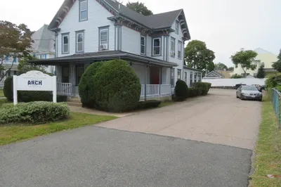 5 Walnut Ave 1