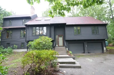 15 Indian Head Road 1