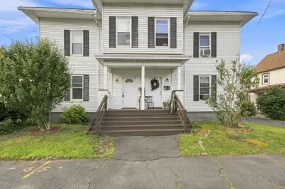 34 W School St 1