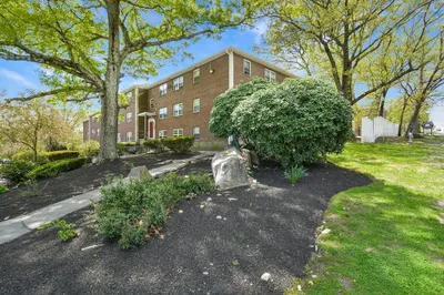 261 Boston Post Rd E Rd #2 1