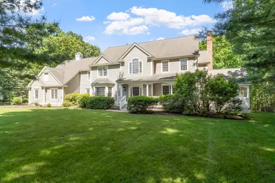24 Thornberry Lane 1