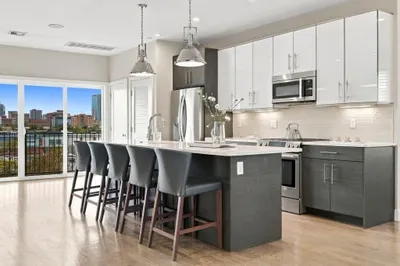 8 Baker Ct #4 1