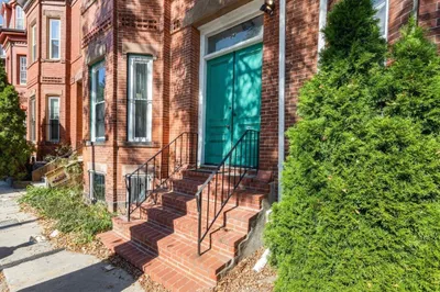 94 Mount Pleasant Avenue #2 1