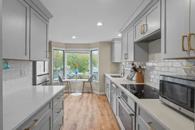 37 Constitution Lane #12 1