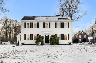 34 Central St #1 1