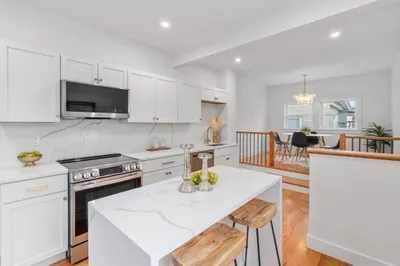 22 Charnwood Rd #2 1