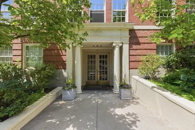 37 Beacon St #23 1