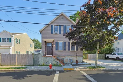42 Grape St 1