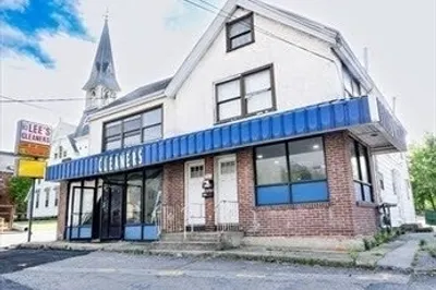 573 Main St