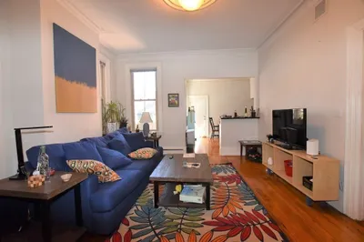 135 Otis St #1