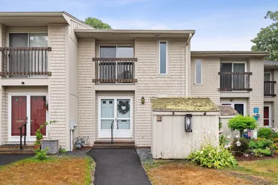 300 Buck Island Rd #13J 1