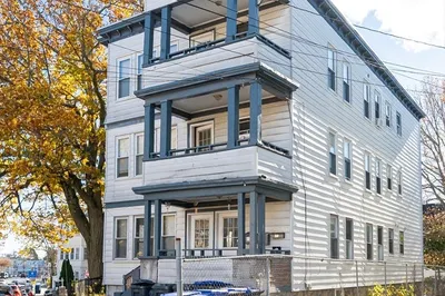2 Lawrence Street 1
