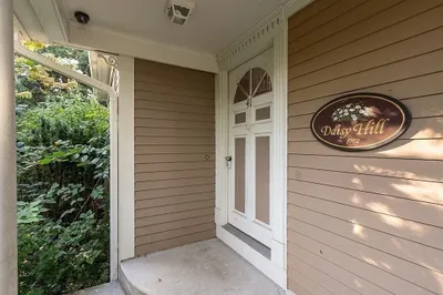 41 Whittemore Dr