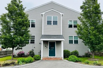 39 Athens St #1