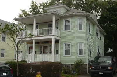 11 Putnam St #1